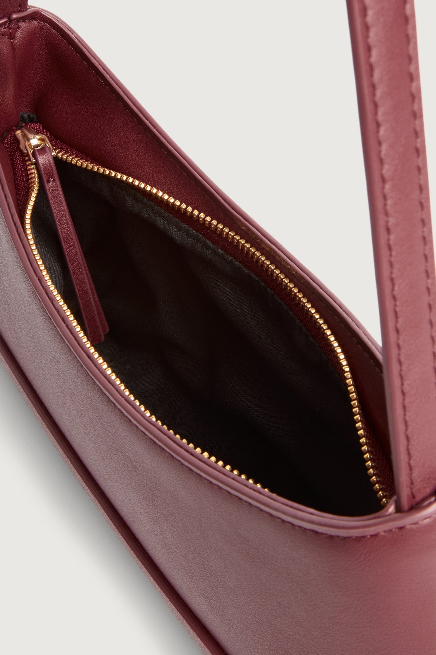 FRANKIE SHOULDER BAG
