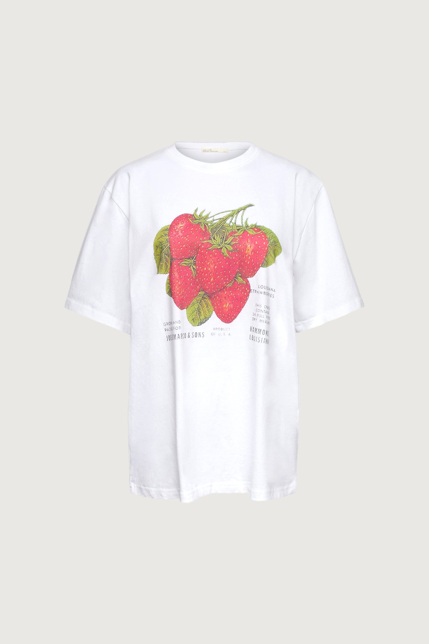 STRAWBERRY GRAPHIC T-SHIRT