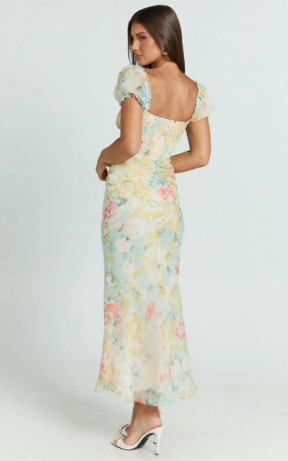 Debina Maxi Dress - Sweetheart Neckline Short Sleeve Dress in Yellow
