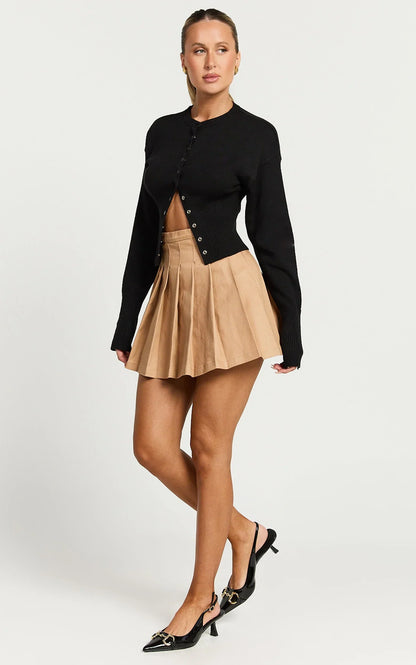 Cailin Mini Skirt - Pleated Skirt in Beige