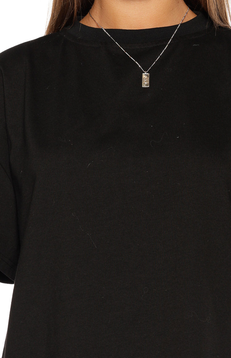 Alba Plain Black Tee