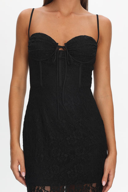 Clover Sweetheart Neckline Maxi Dress Lace Black
