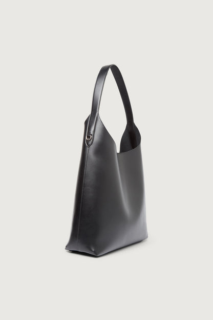EVERYDAY SHOULDER BAG