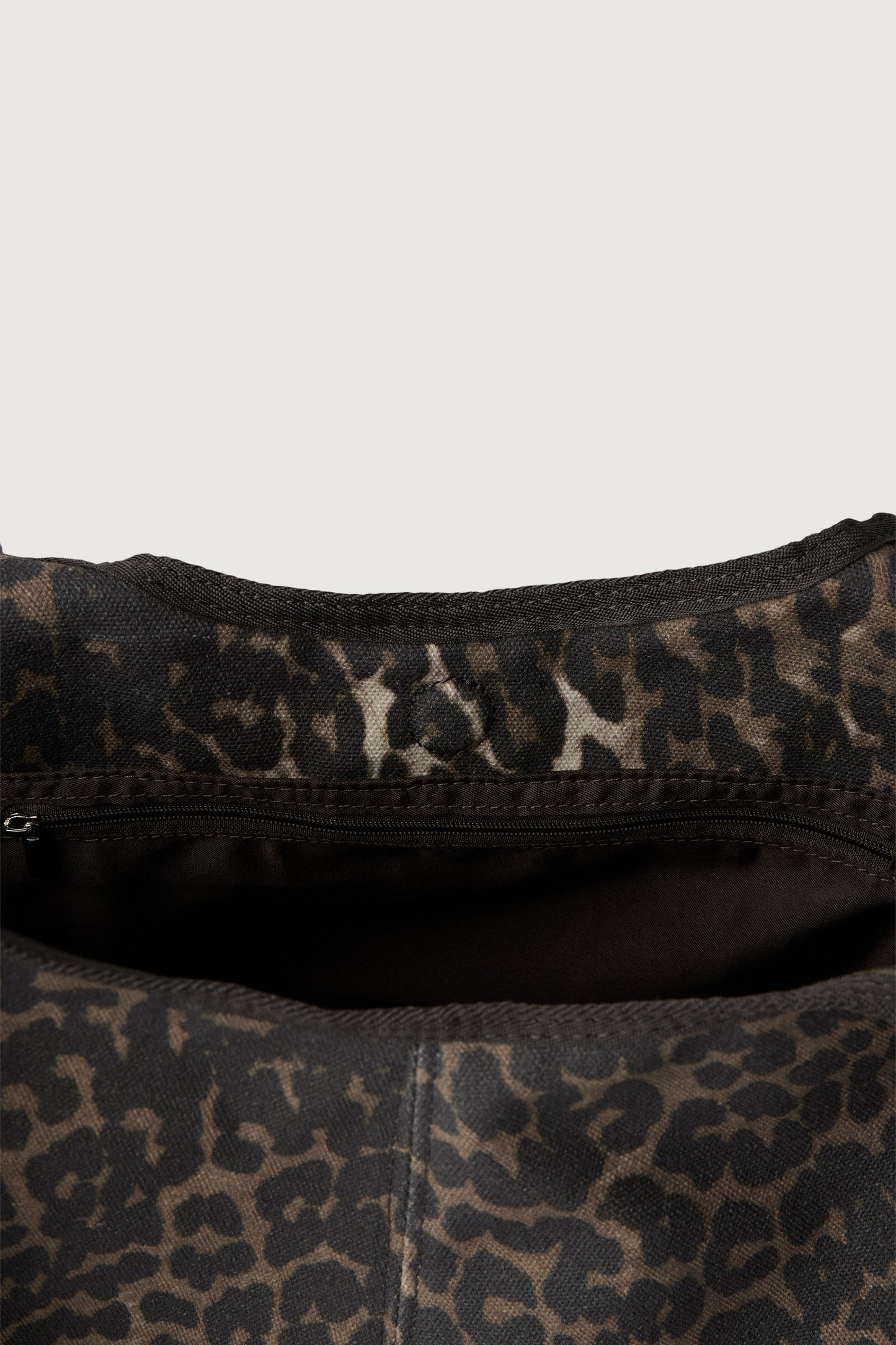 LEOPARD CANVAS TOTE BAG