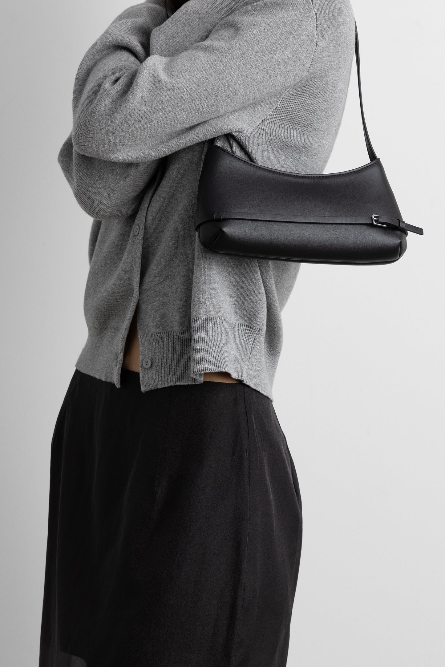 FRANKIE SHOULDER BAG
