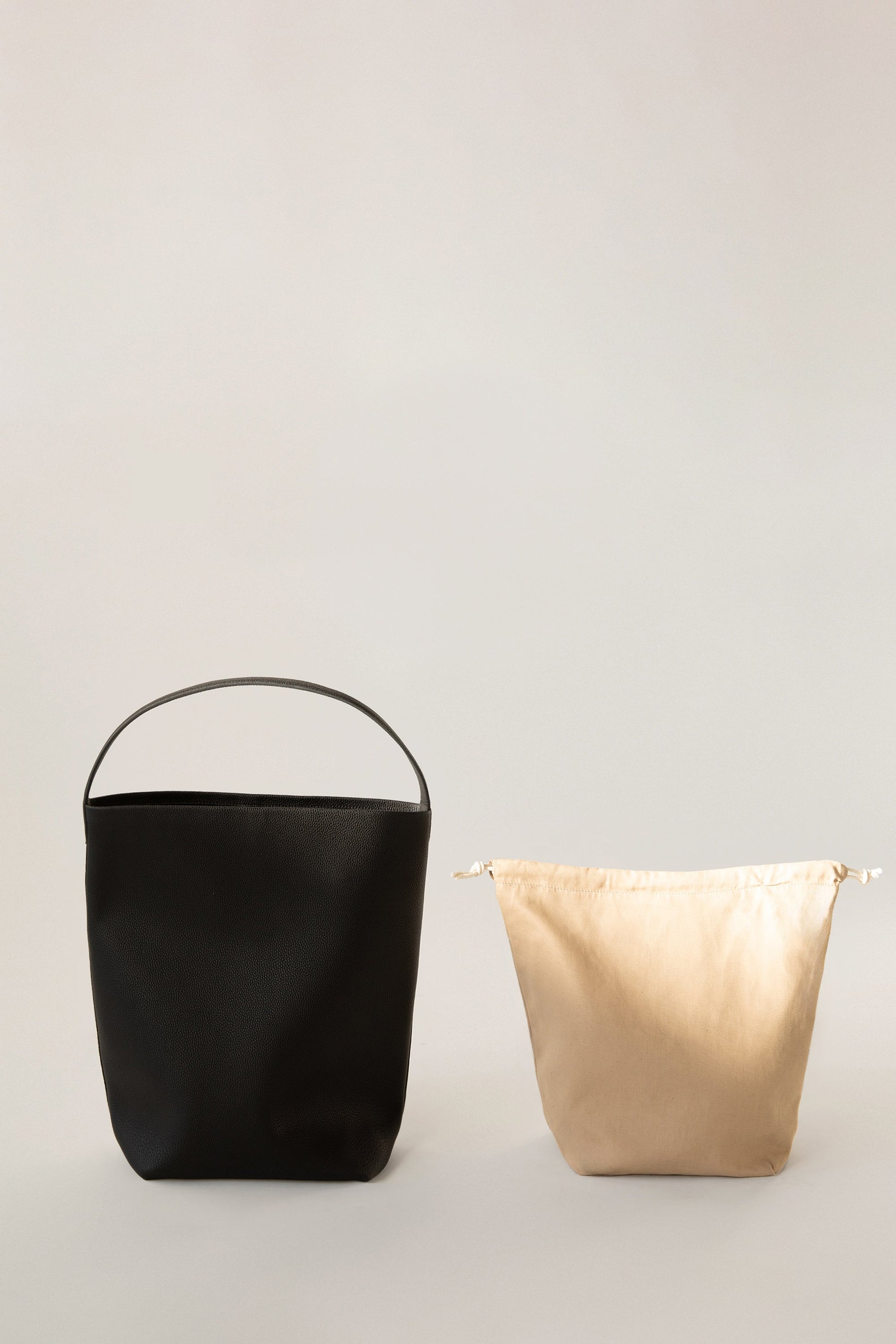 AMELIA LEATHER TOTE BAG