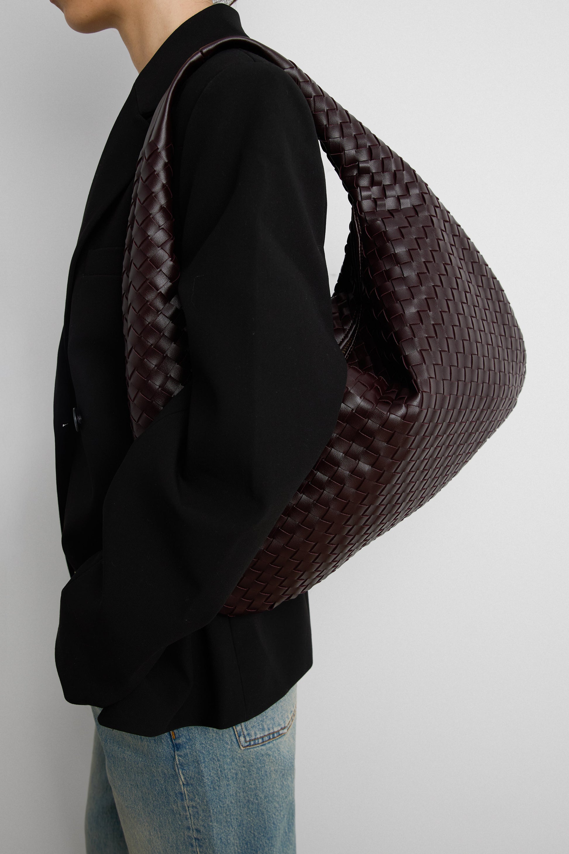 BLAKE SHOULDER BAG