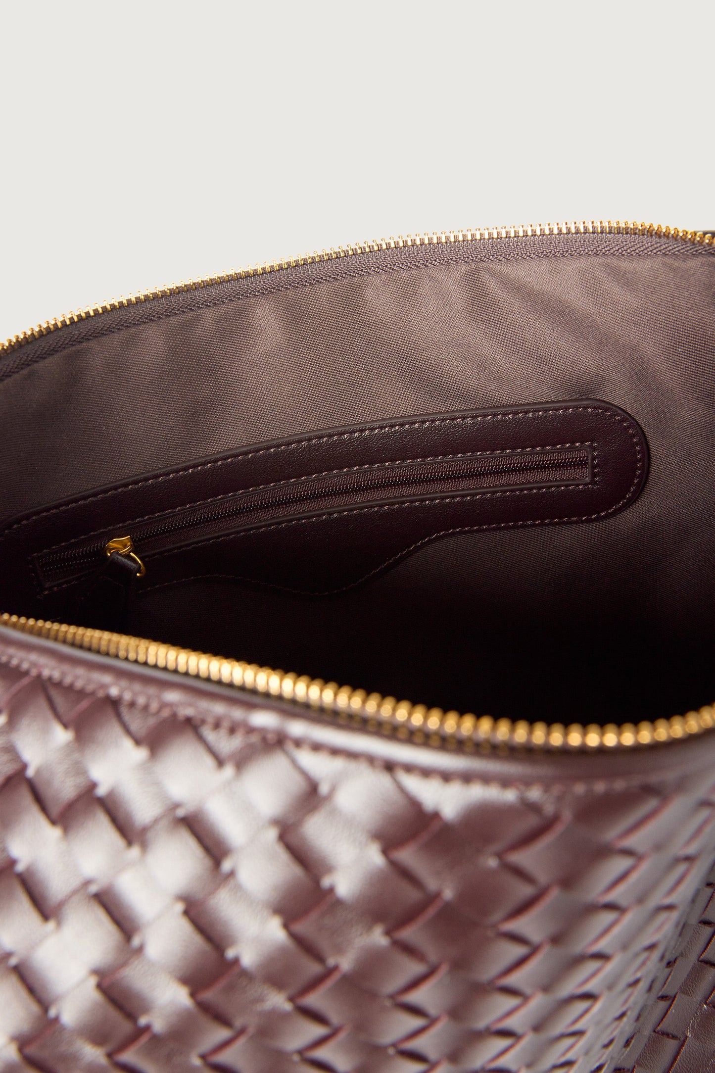 BLAKE SHOULDER BAG