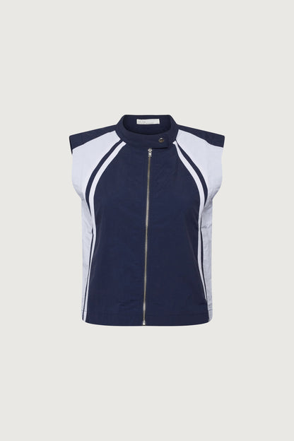 SLEEVELESS NYLON RACER TOP