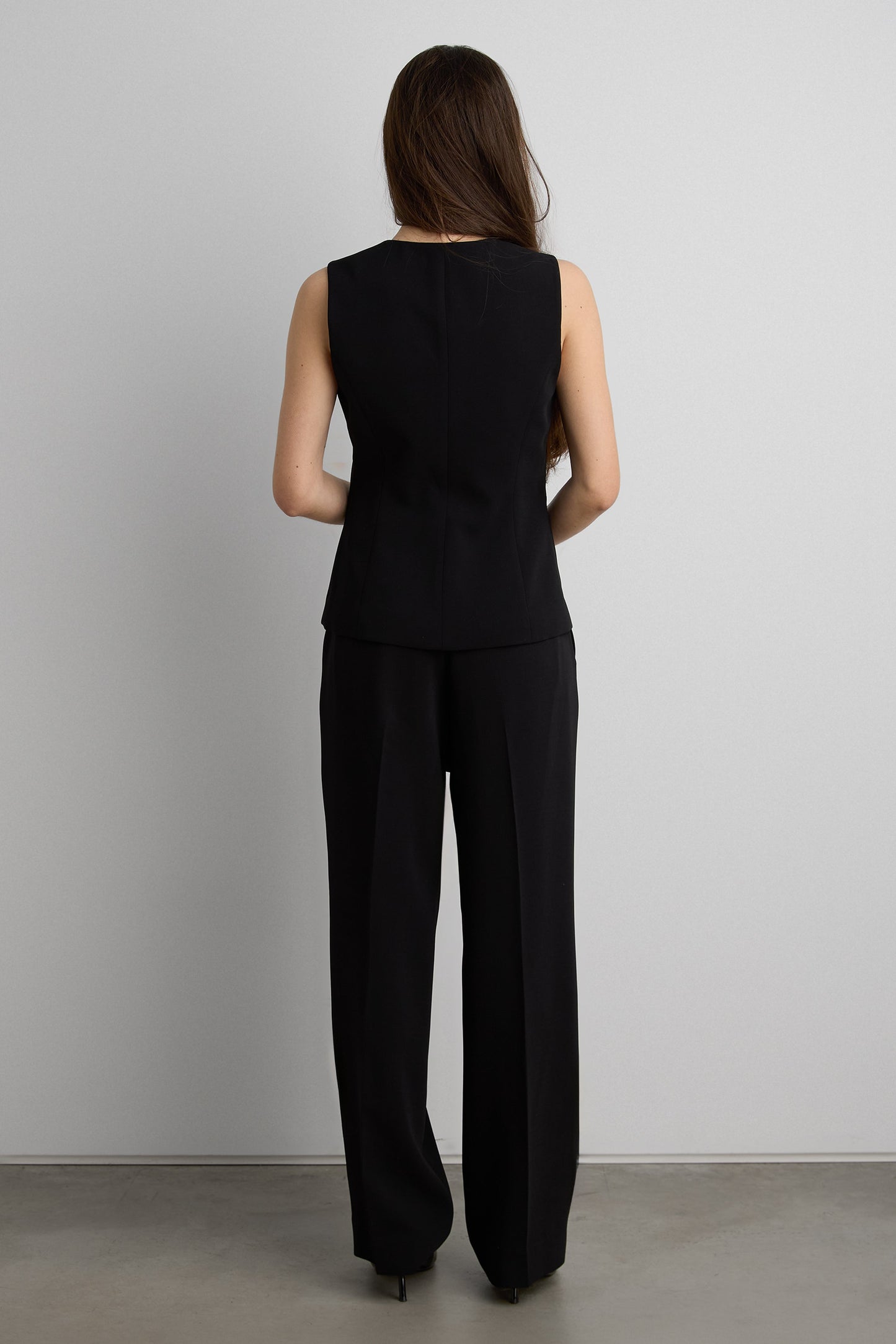 BUTTON FRONT SUITING VEST