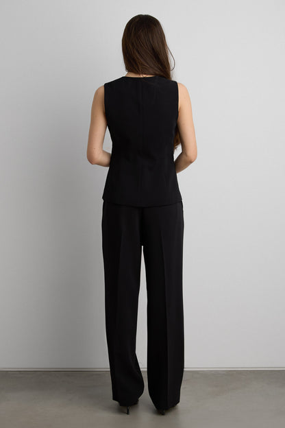 BUTTON FRONT SUITING VEST