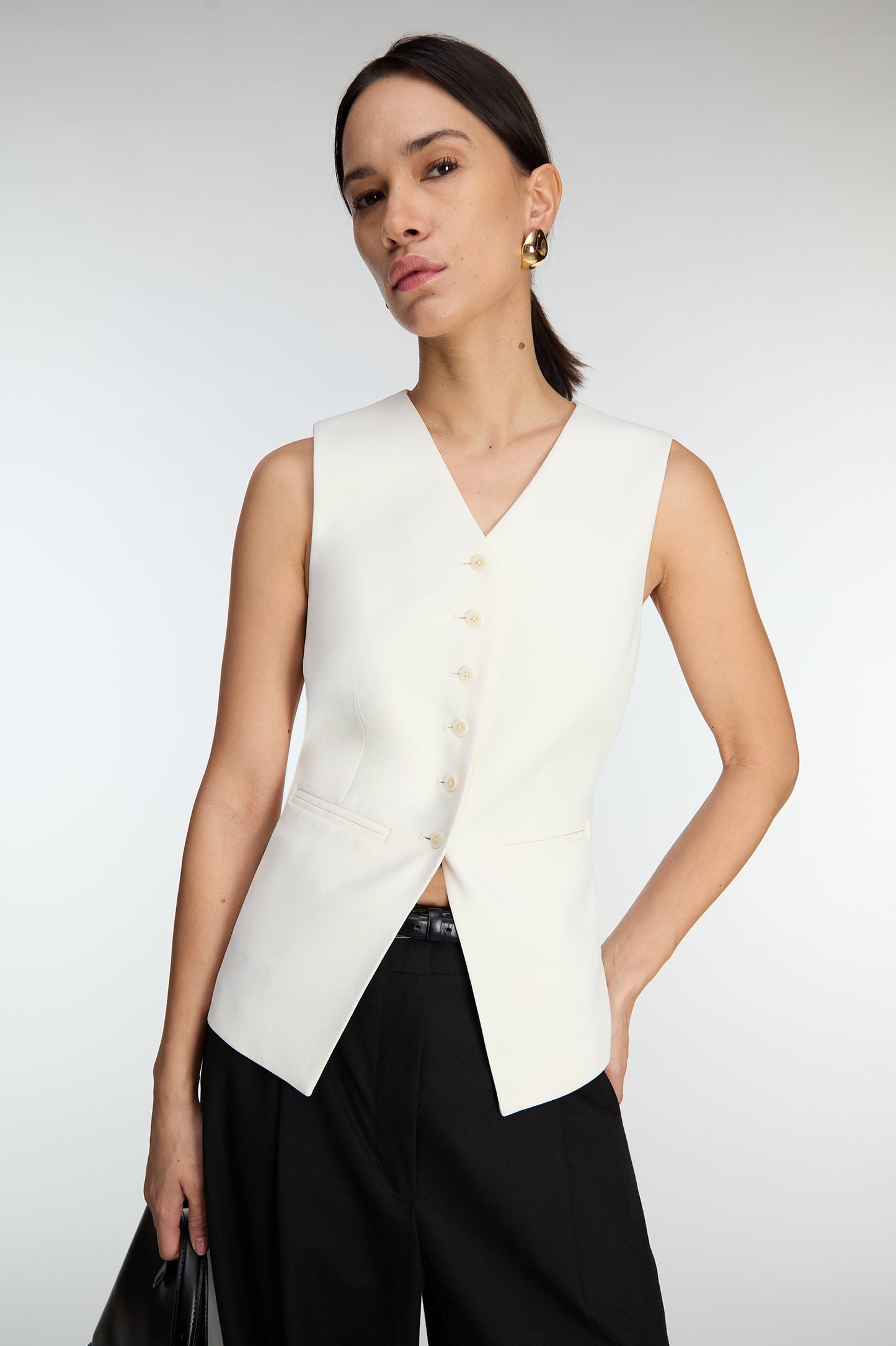 BUTTON FRONT SUITING VEST