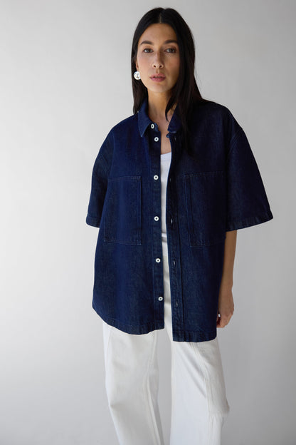 OVERSIZED SHORT SLEEVE DENIM SHIRT