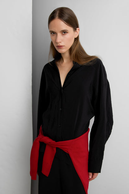 LIGHTWEIGHT CRINKLED SHIRT WITH BACK CINCHING BUTTONS