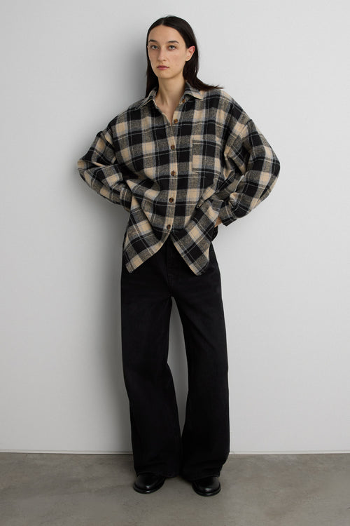 OVERSIZED BRUSHED WOOL PLAID BUTTON UP SHIRT