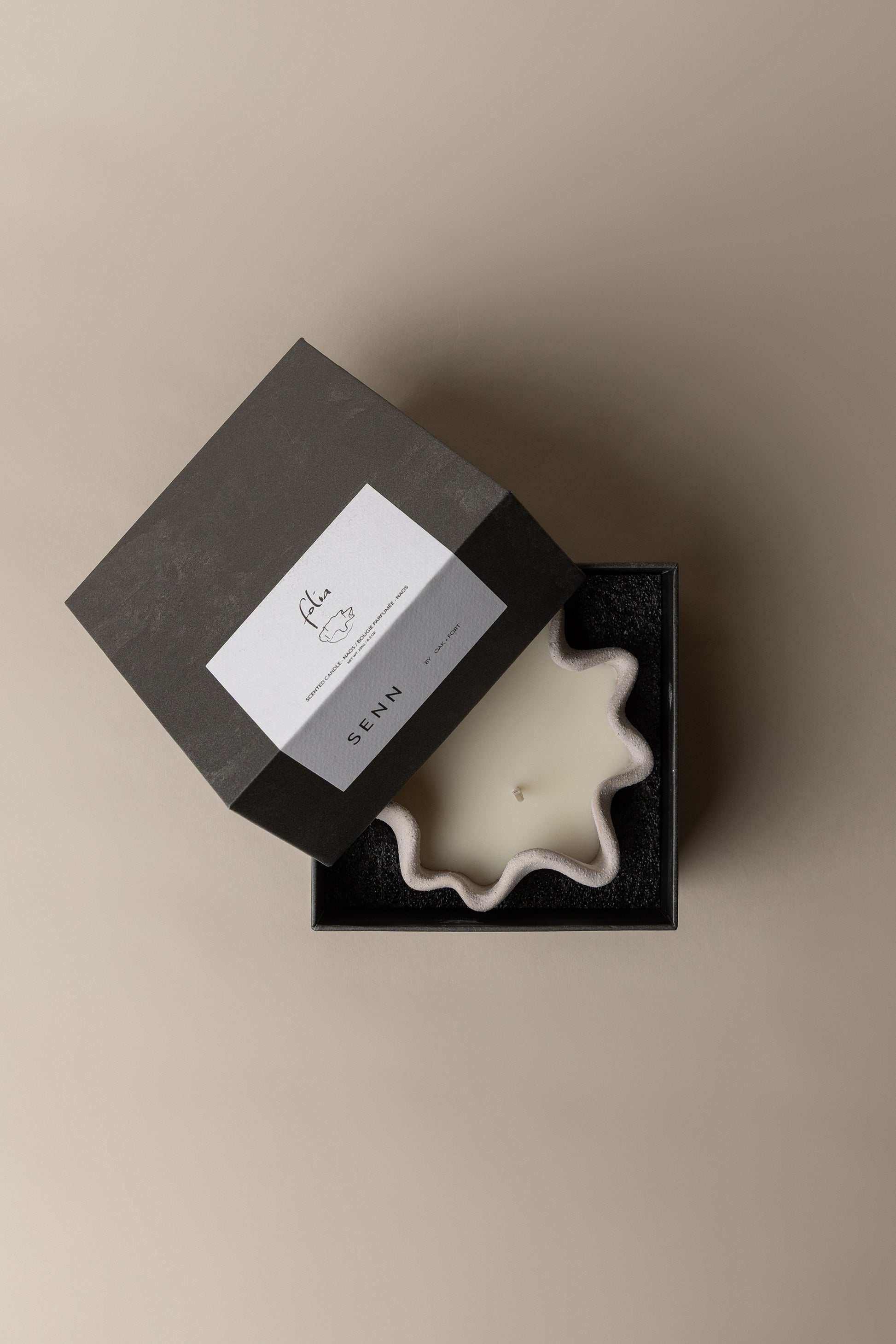 FOLIA SCENTED CANDLE