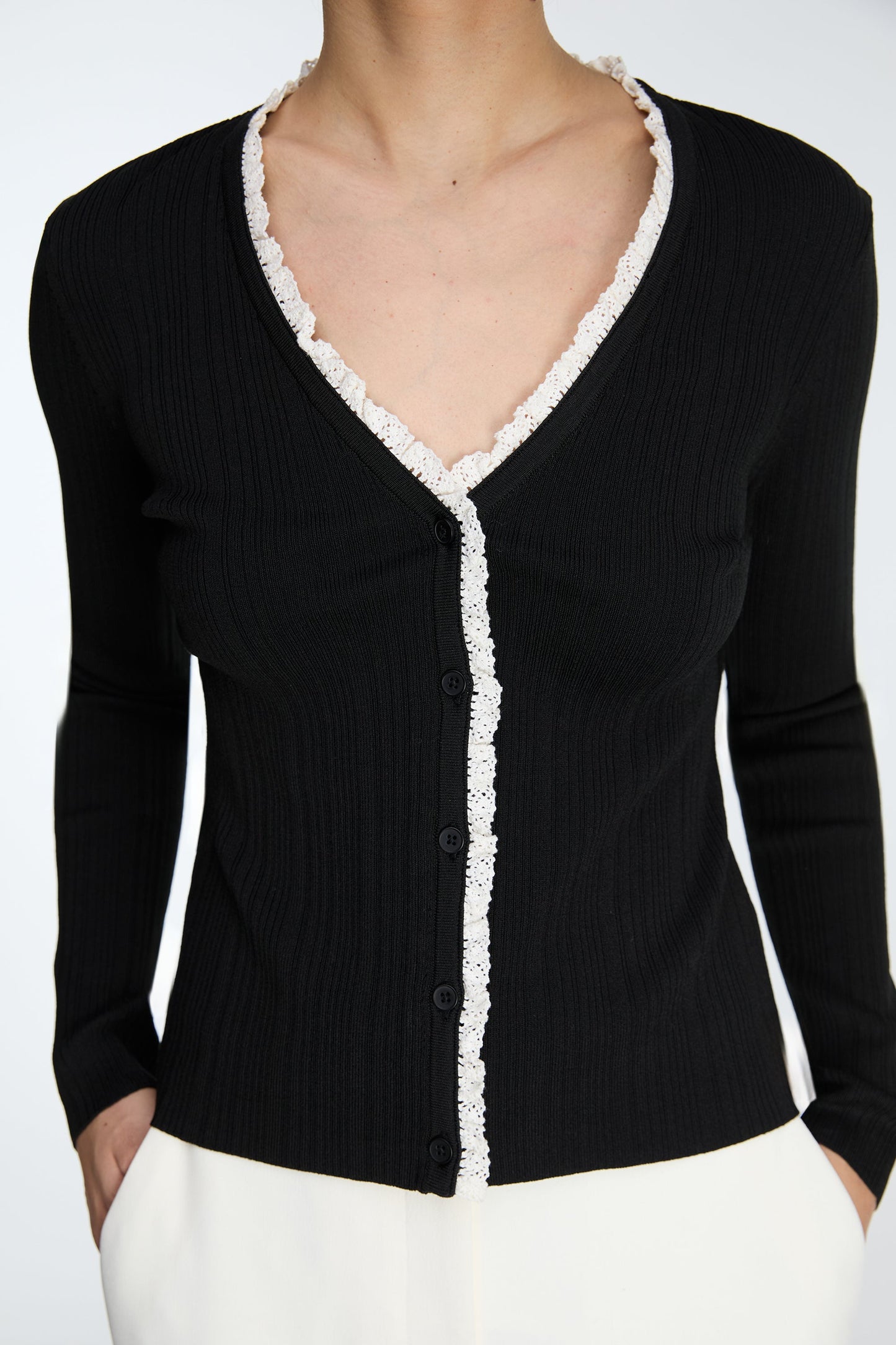 LACE TRIM BUTTON FRONT CARDIGAN