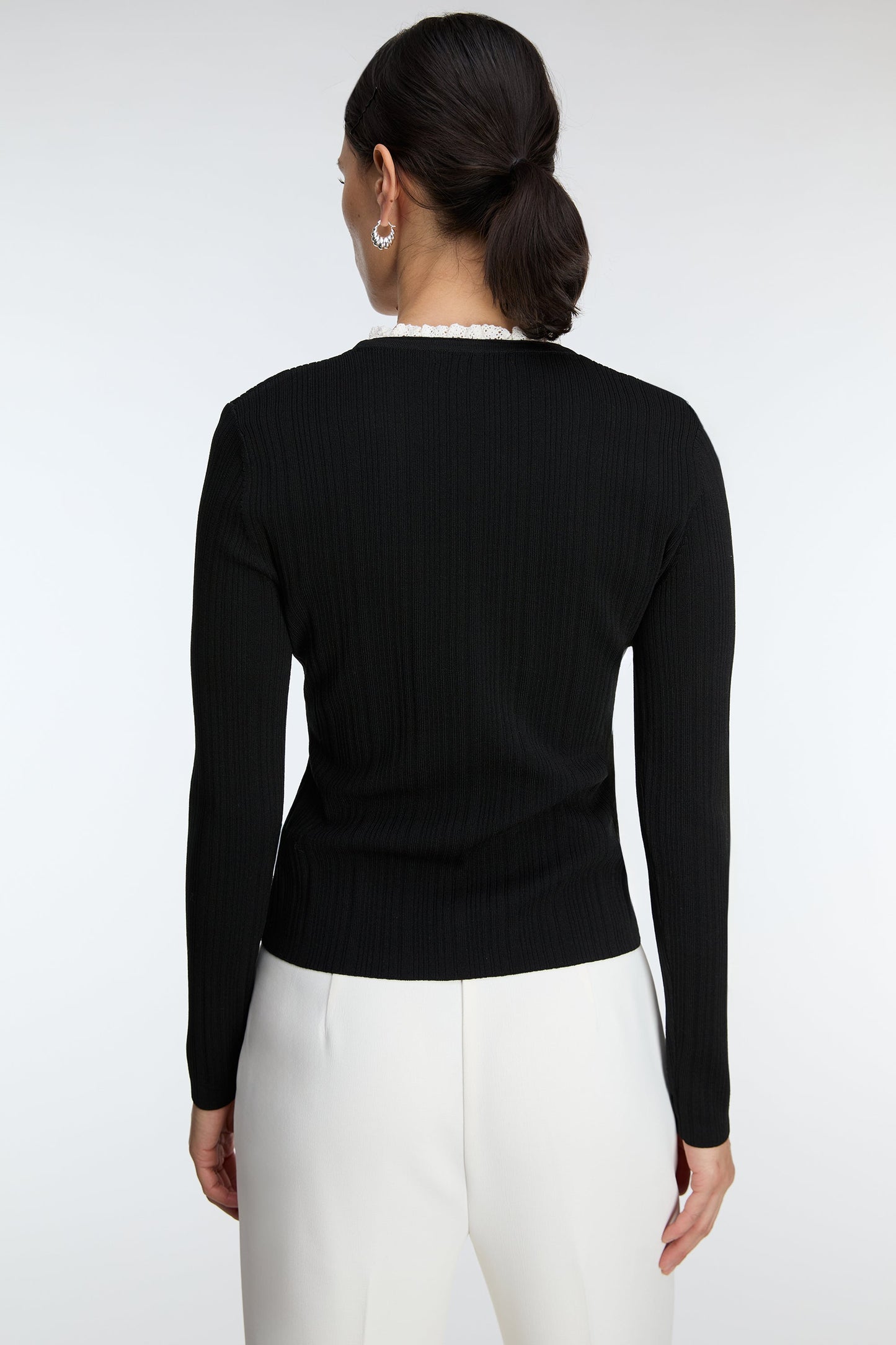 LACE TRIM BUTTON FRONT CARDIGAN