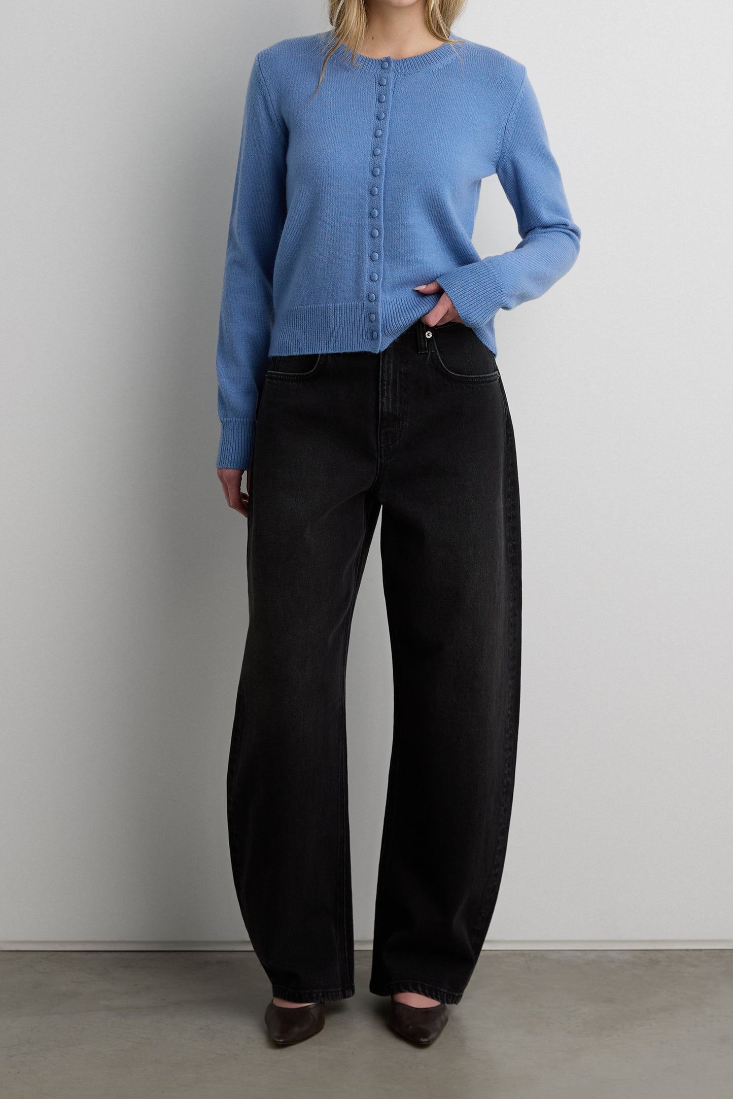 CLASSIC FIT CARDIGAN WITH COVERED BUTTONS