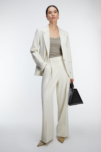 CLASSIC FIT SUITING BLAZER