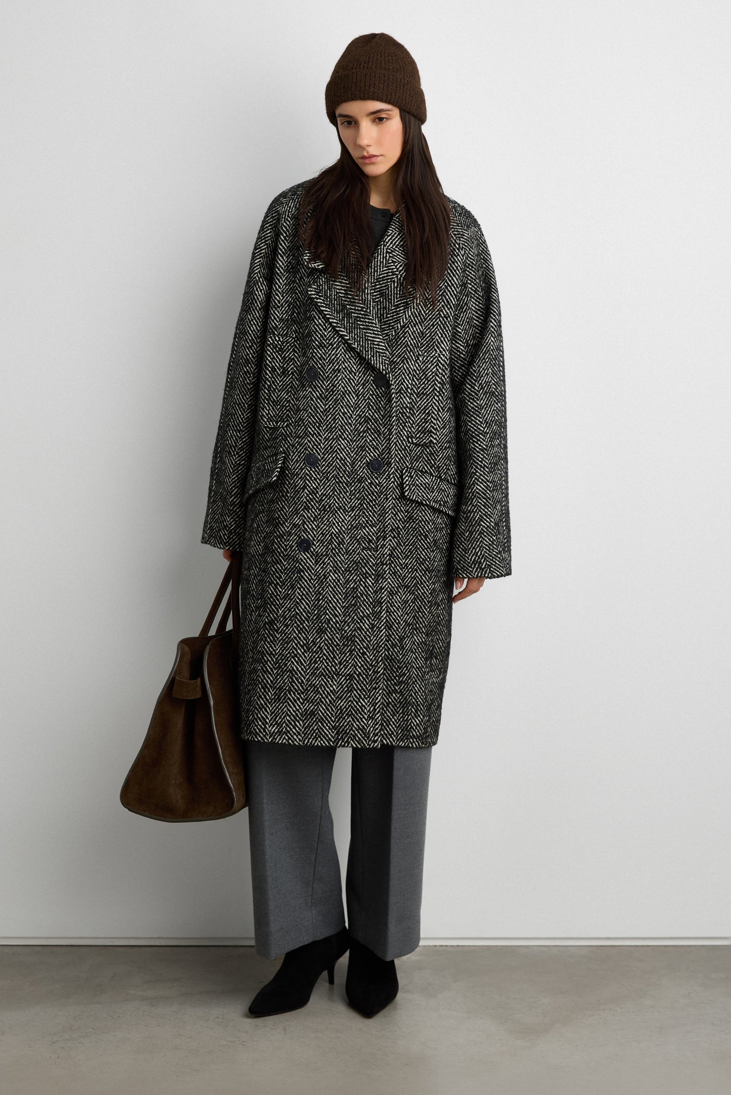 OVERSIZED WOOL-BLEND DOUBLE-BREASTED COAT