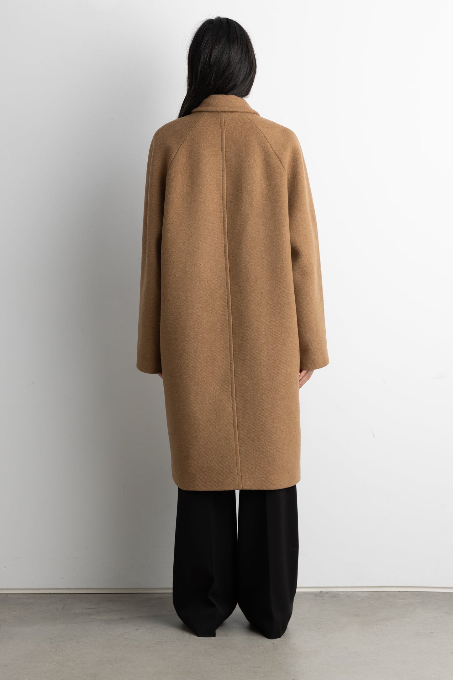 OVERSIZED WOOL-BLEND DOUBLE-BREASTED COAT