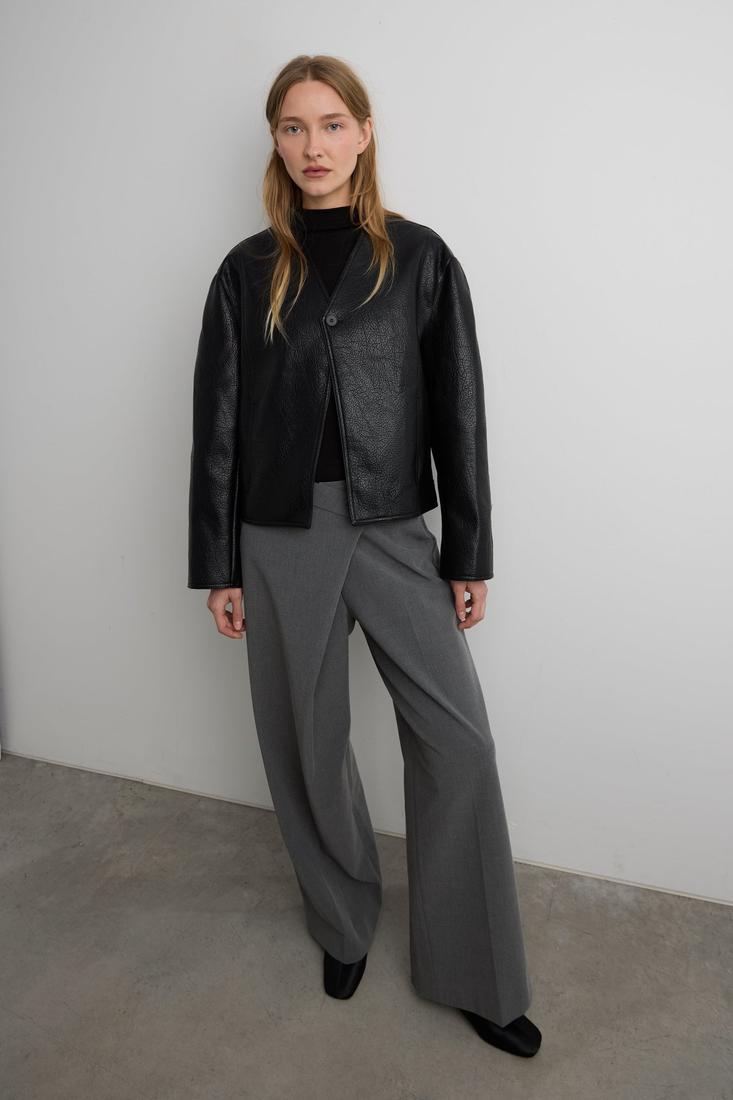 COLLARLESS VEGAN LEATHER JACKET