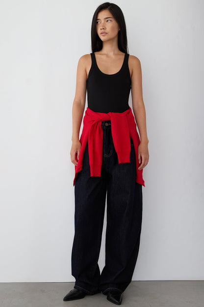 HIGH RISE BARREL LEG DARK BLUE WASH JEAN