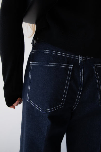 DARK BLUE HIGH-RISE CUFFED JEAN