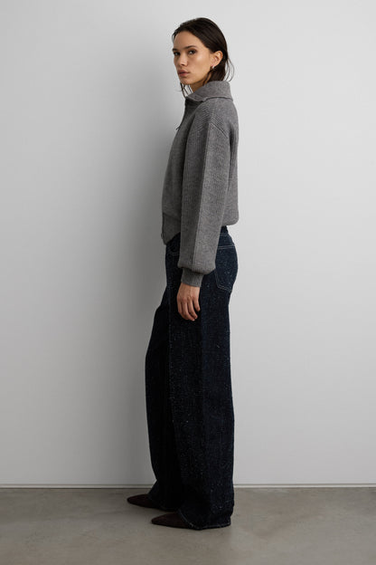MID-RISE BARREL LEG BOUCLE TEXTURED JEAN