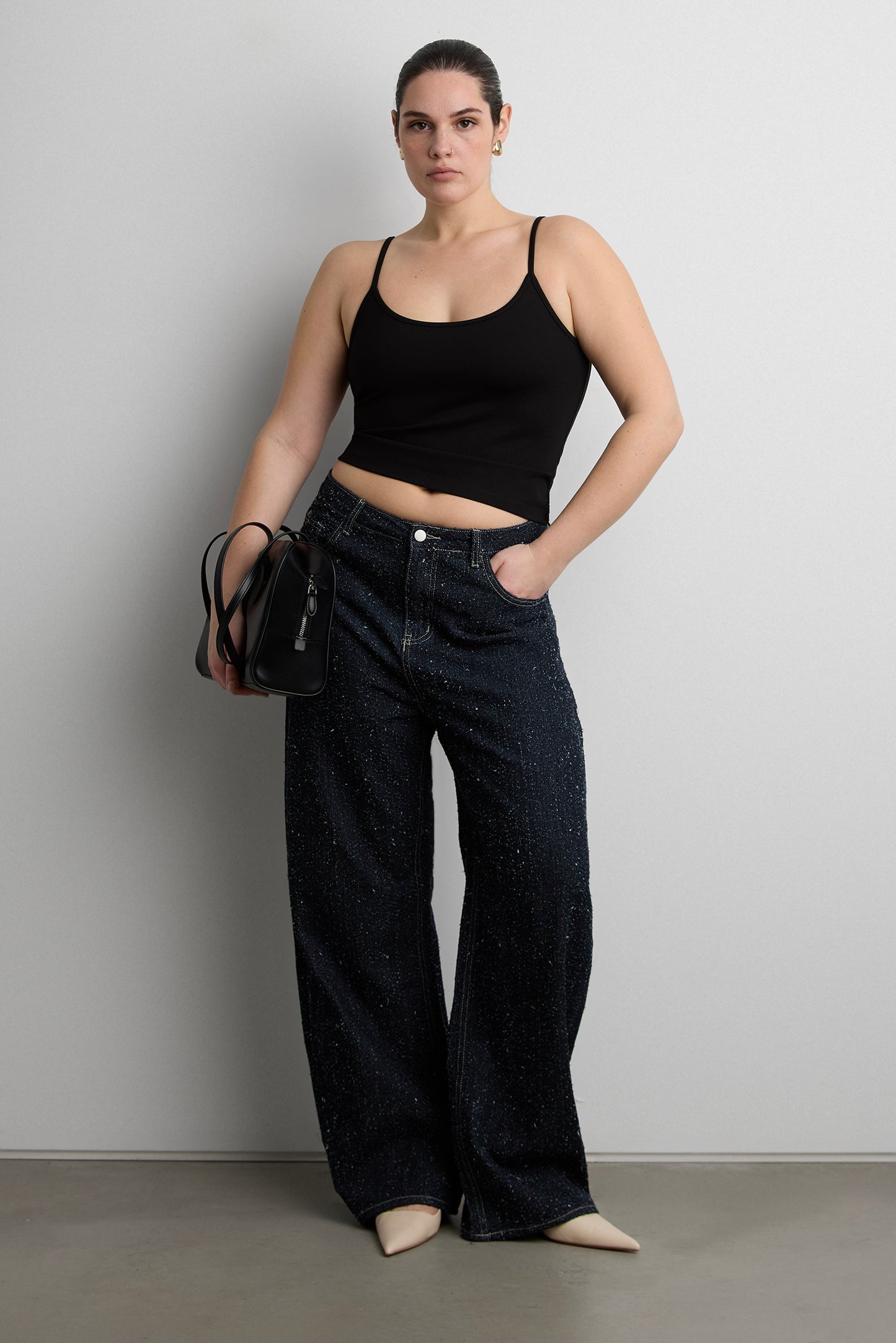 MID-RISE BARREL LEG BOUCLE TEXTURED JEAN
