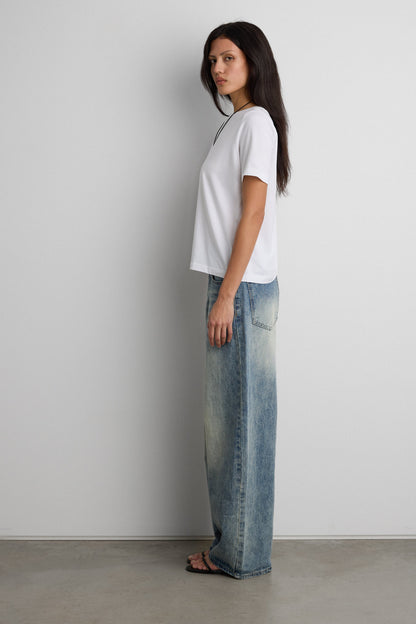 MID-RISE WIDE LEG VINTAGE WASH JEAN