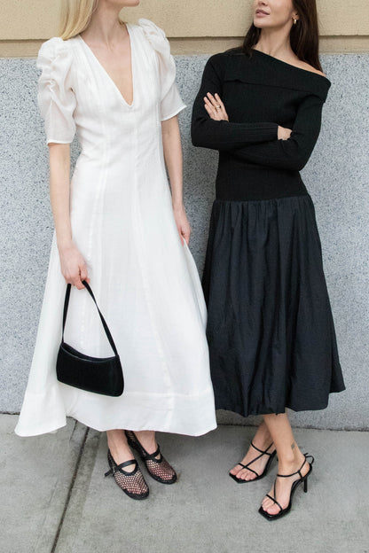 V-NECK PUFF SLEEVE MAXI DRESS