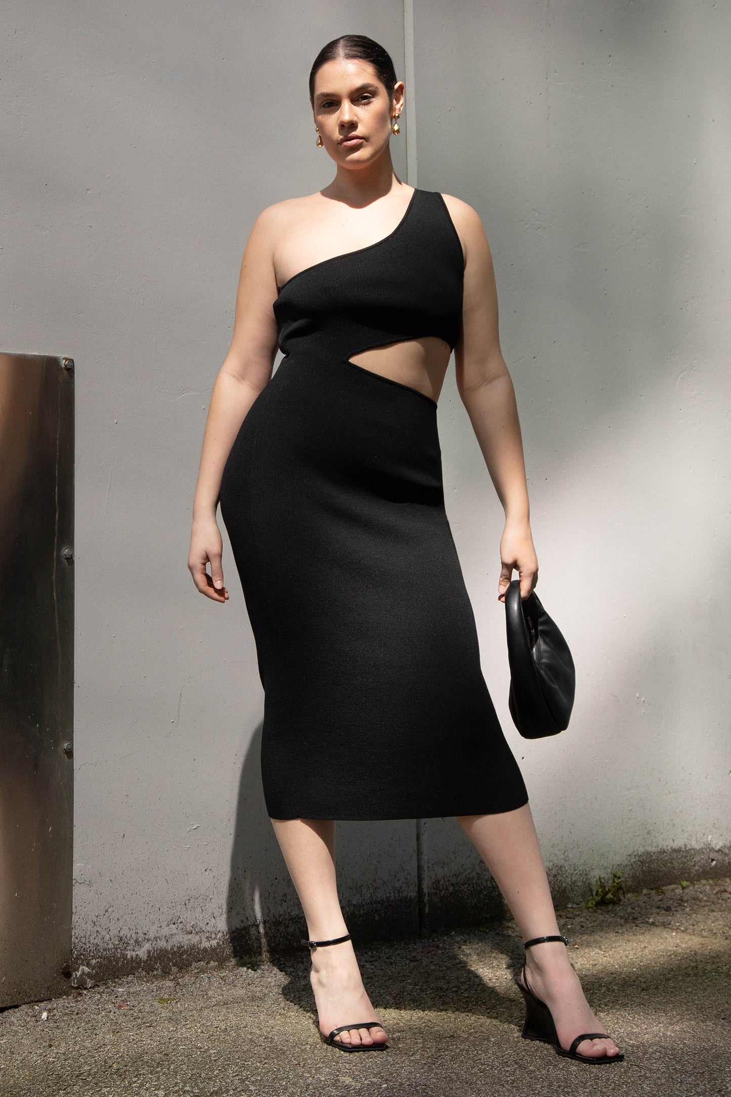 ONE SHOULDER KNIT MIDI DRESS WITH CUTOUT