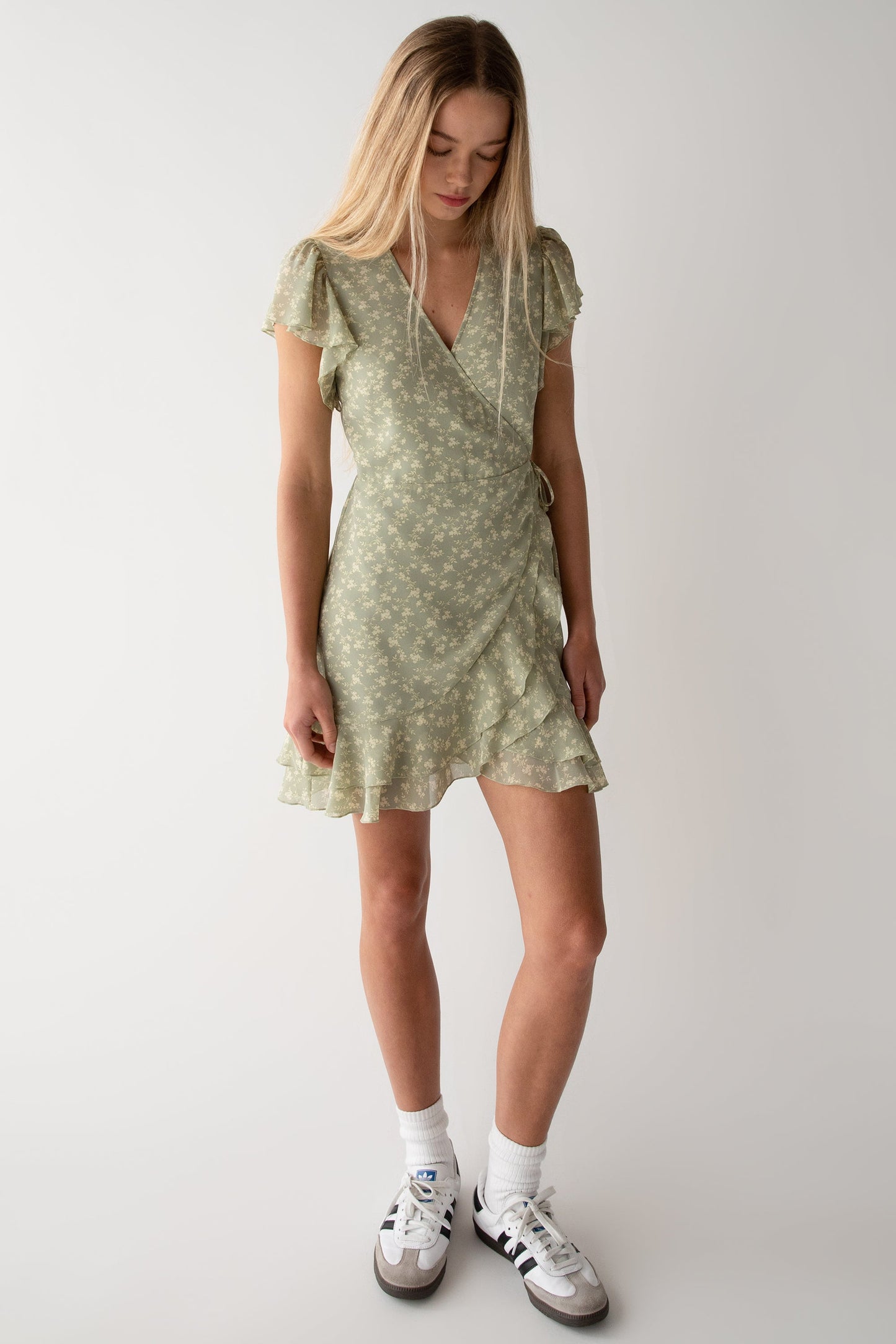 FLORAL WRAP MINI DRESS WITH RUFFLED HEM