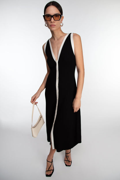 SLEEVELESS CONTRAST TRIM BUTTON FRONT MAXI DRESS