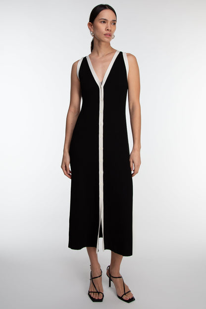 SLEEVELESS CONTRAST TRIM BUTTON FRONT MAXI DRESS