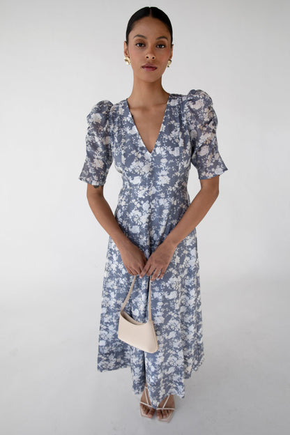 V-NECK PUFF SLEEVE FLORAL MAXI DRESS