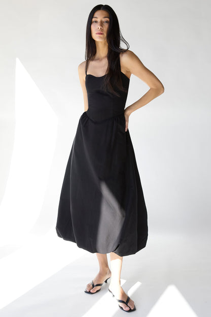 COTTON POPLIN V-WAIST BUBBLE HEM MIDI DRESS