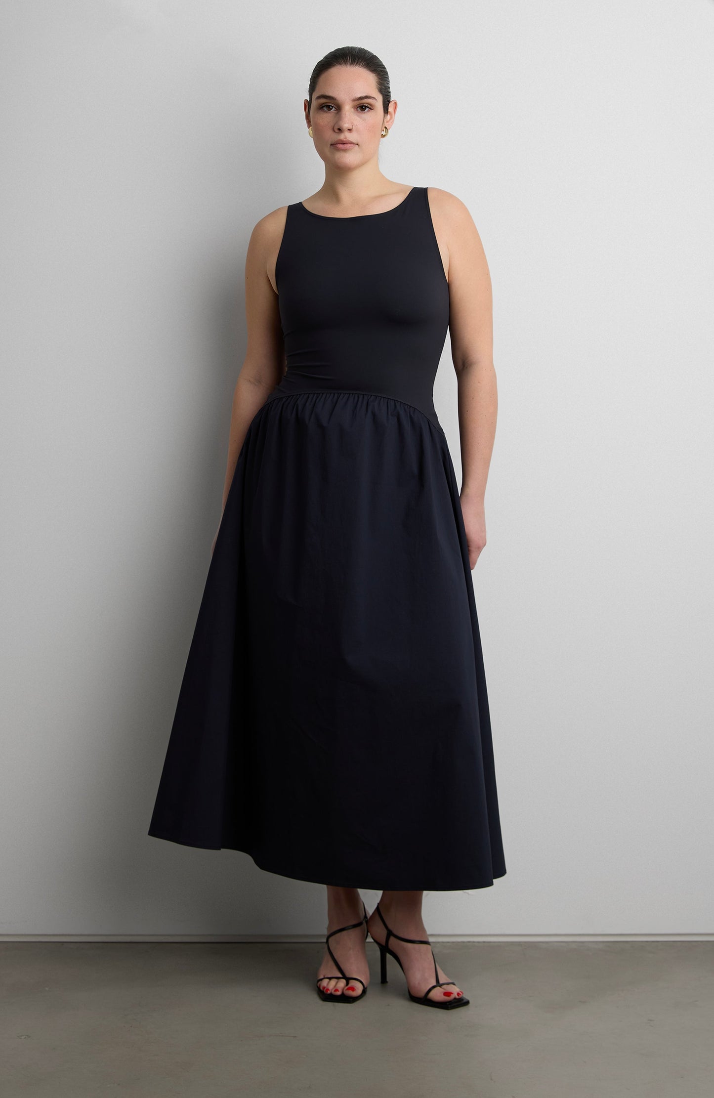 BOAT NECK GATHERED WAIST MIDI DRESS
