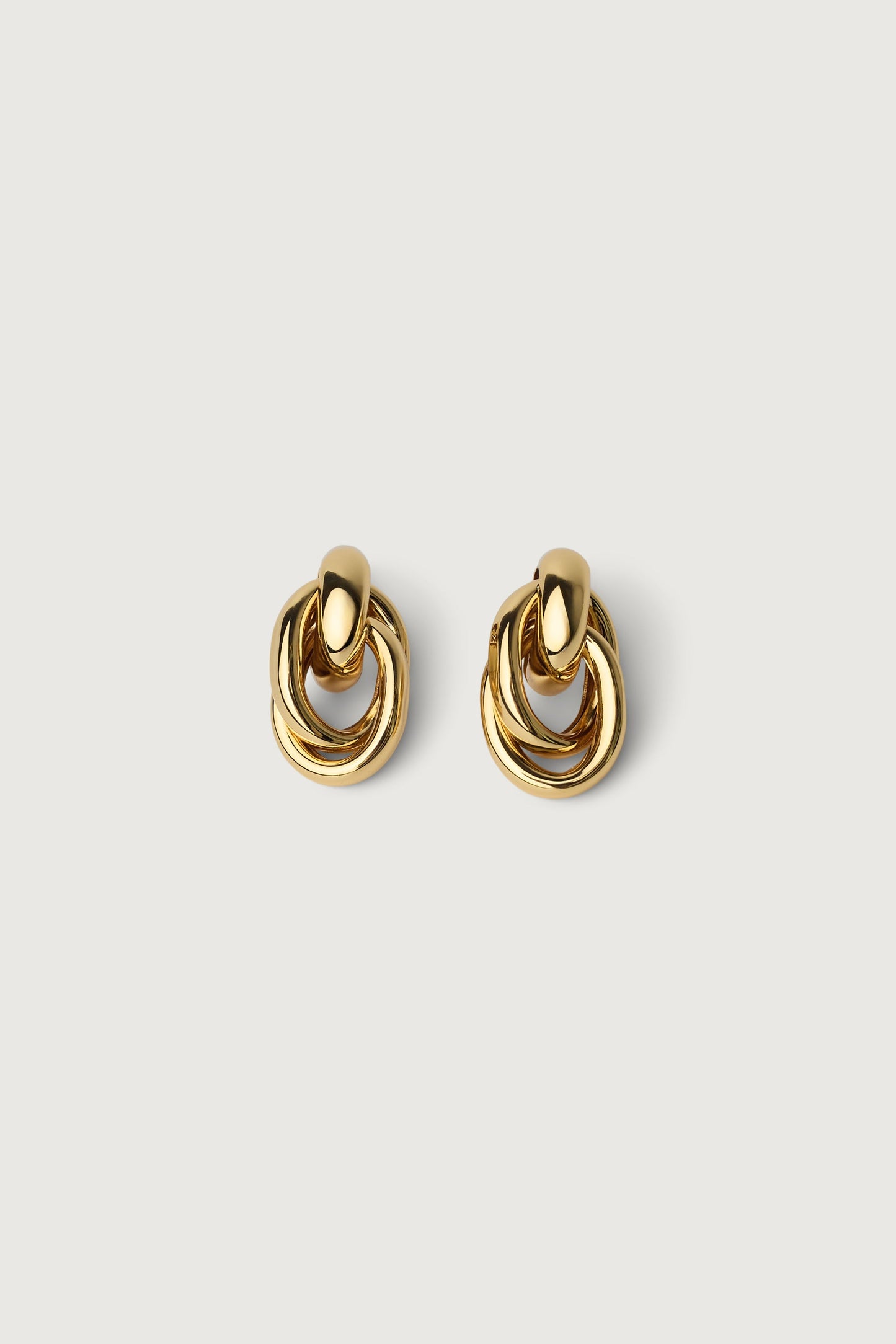 INTERLOCKING RING EARRINGS