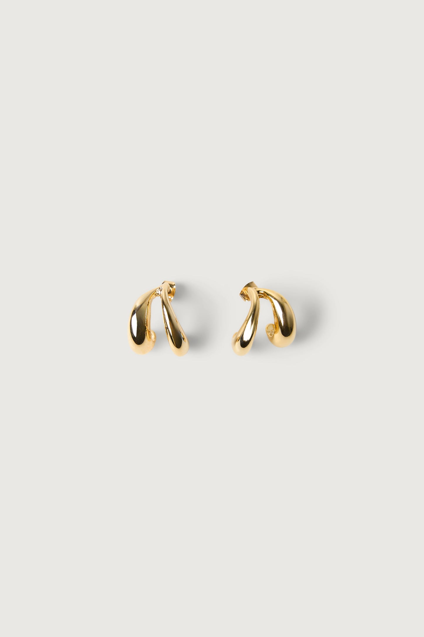 LAYERED HOOP EARRINGS