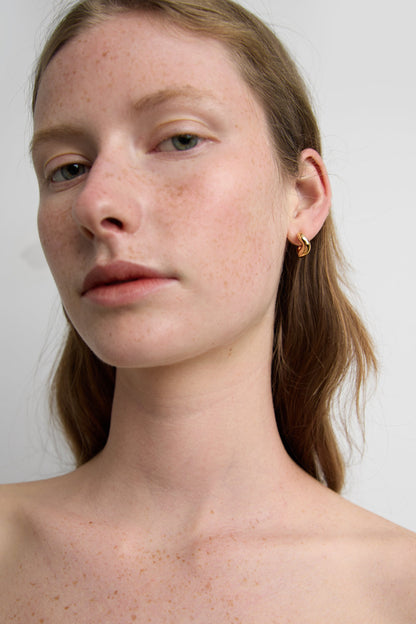 ORGANIC CURVE MINI STUD EARRINGS