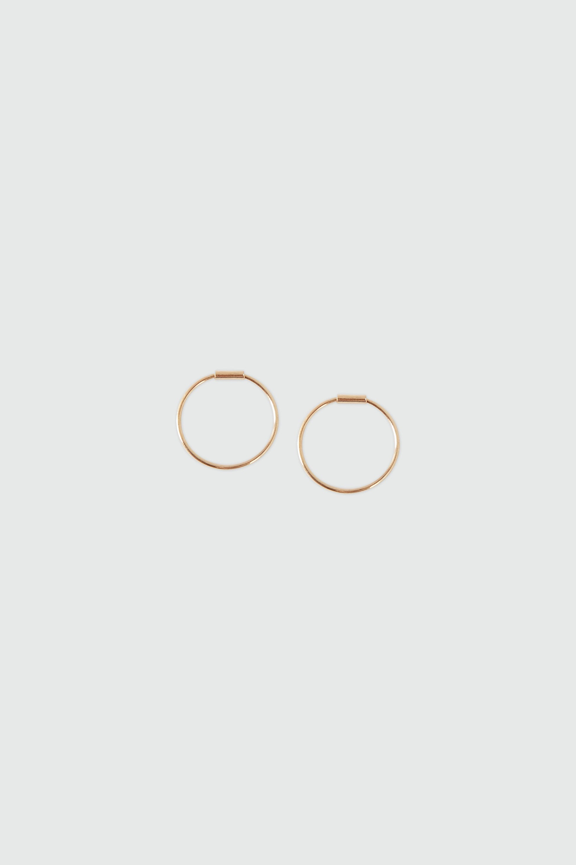 SMALL DAINTY HOOP