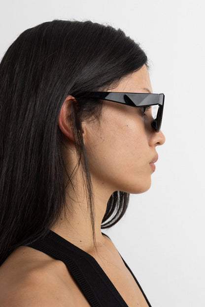 CAT EYE SUNGLASSES