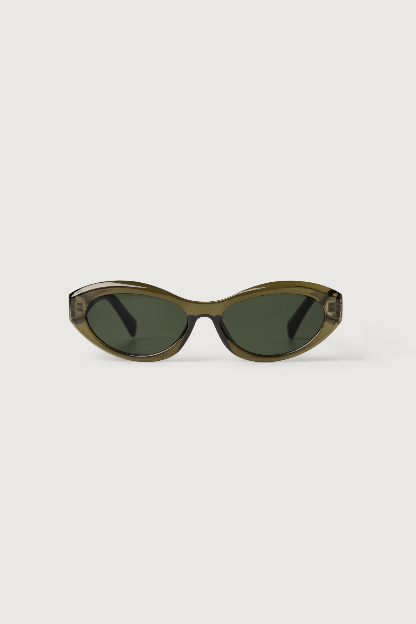 CAT EYE SUNGLASSES