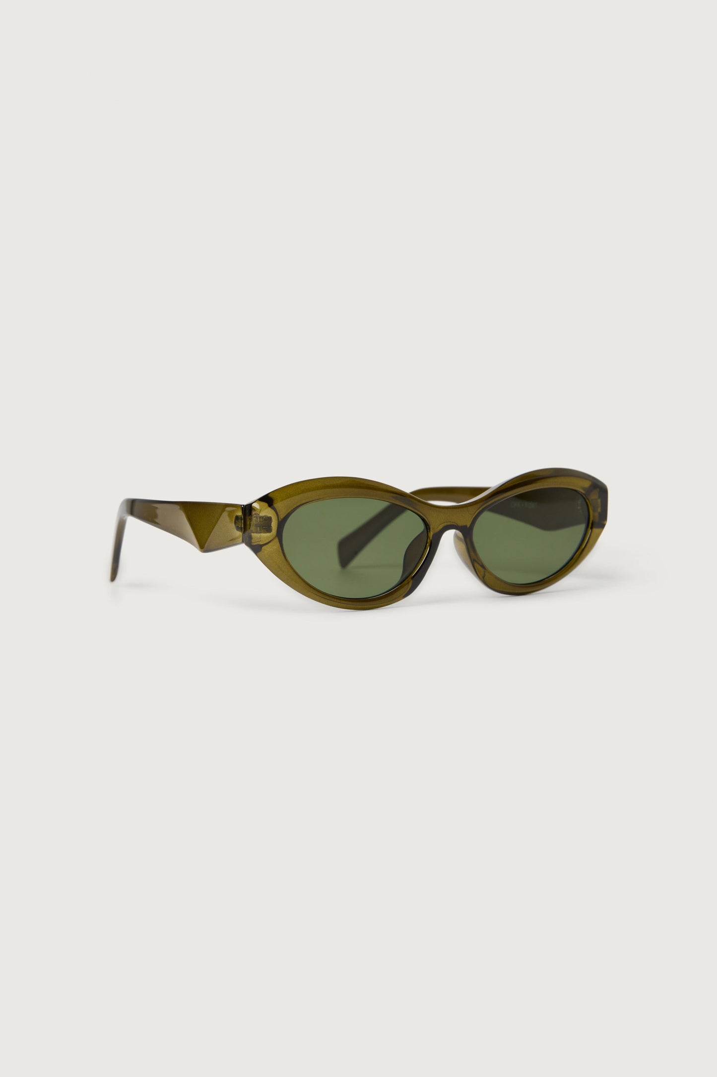 CAT EYE SUNGLASSES