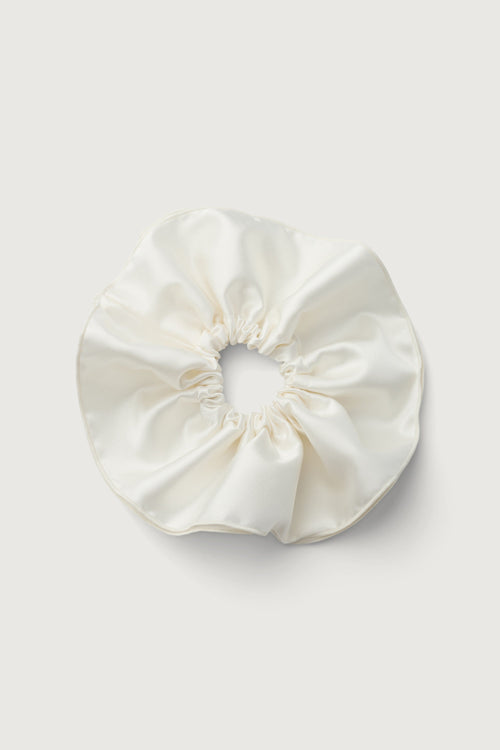 CLASSIC SCRUNCHIE