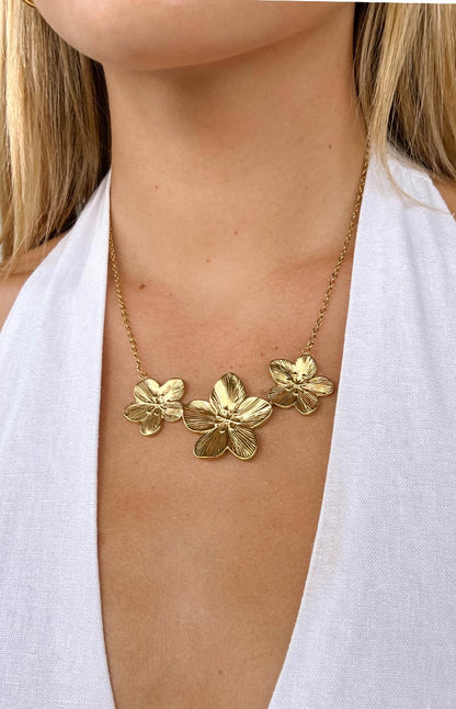 Halo Gold Frangipani Trio Necklace