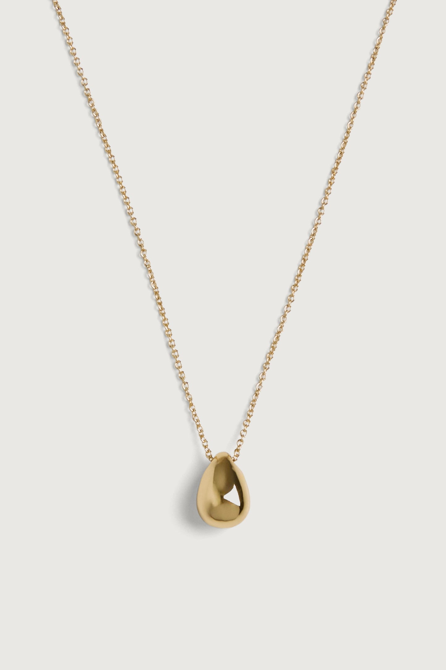 ROLO CHAIN PENDANT NECKLACE